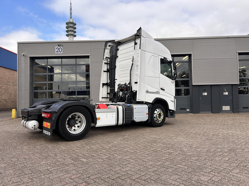 Volvo FH - Xe đầu kéo: hình 3 Volvo FH - Xe đầu kéo: hình 3