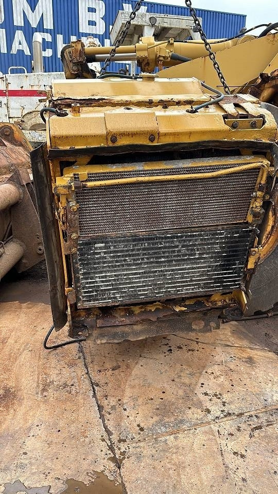 CAT 950g radiator - Bộ tản nhiệt cho Máy móc xây dựng: hình 3 CAT 950g radiator - Bộ tản nhiệt cho Máy móc xây dựng: hình 3