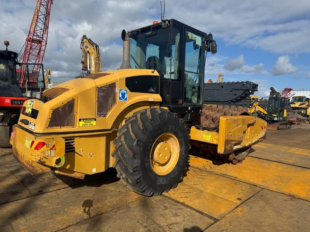 CAT CP 76 - Máy đầm: hình 5 CAT CP 76 - Máy đầm: hình 5