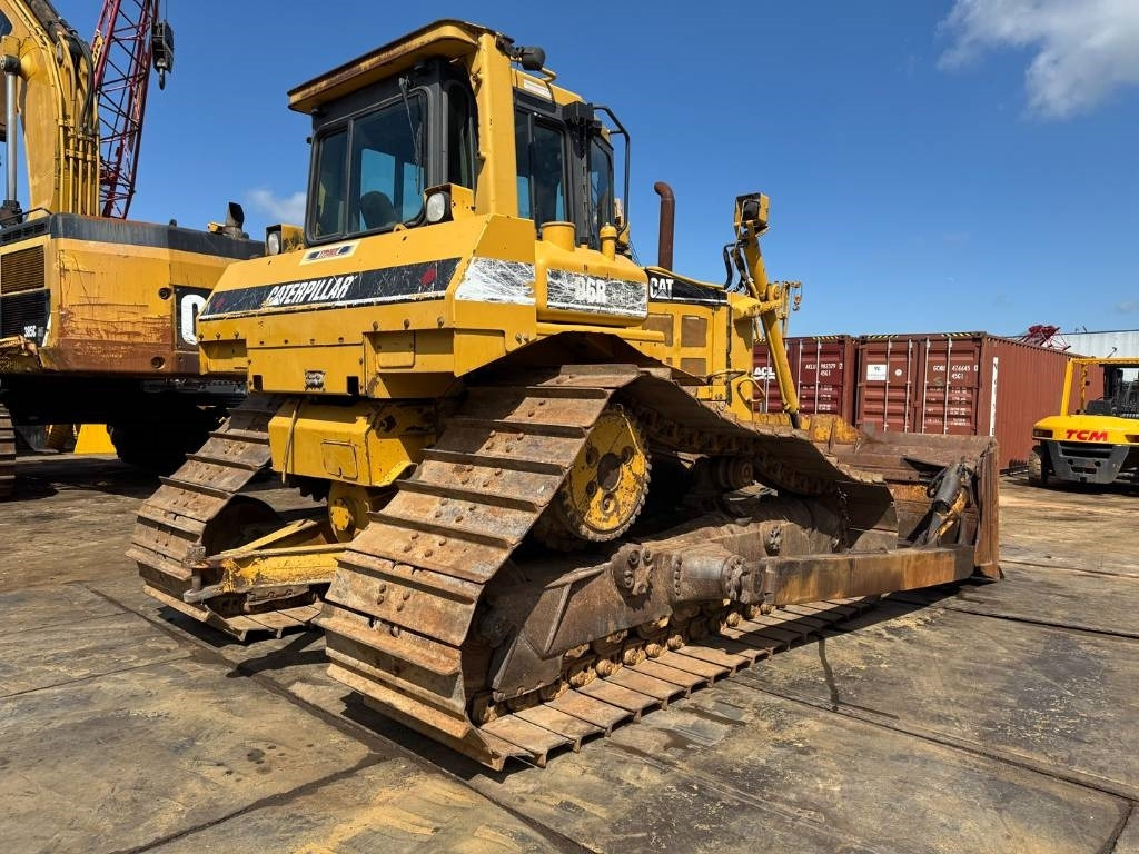 CAT D 6 R LGP - Máy ủi: hình 5 CAT D 6 R LGP - Máy ủi: hình 5