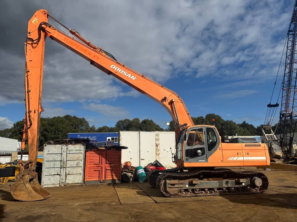 Doosan DX 300 LC ( 4.690 original hours 18M long reach ) - Máy xúc: hình 2 Doosan DX 300 LC ( 4.690 original hours 18M long reach ) - Máy xúc: hình 2