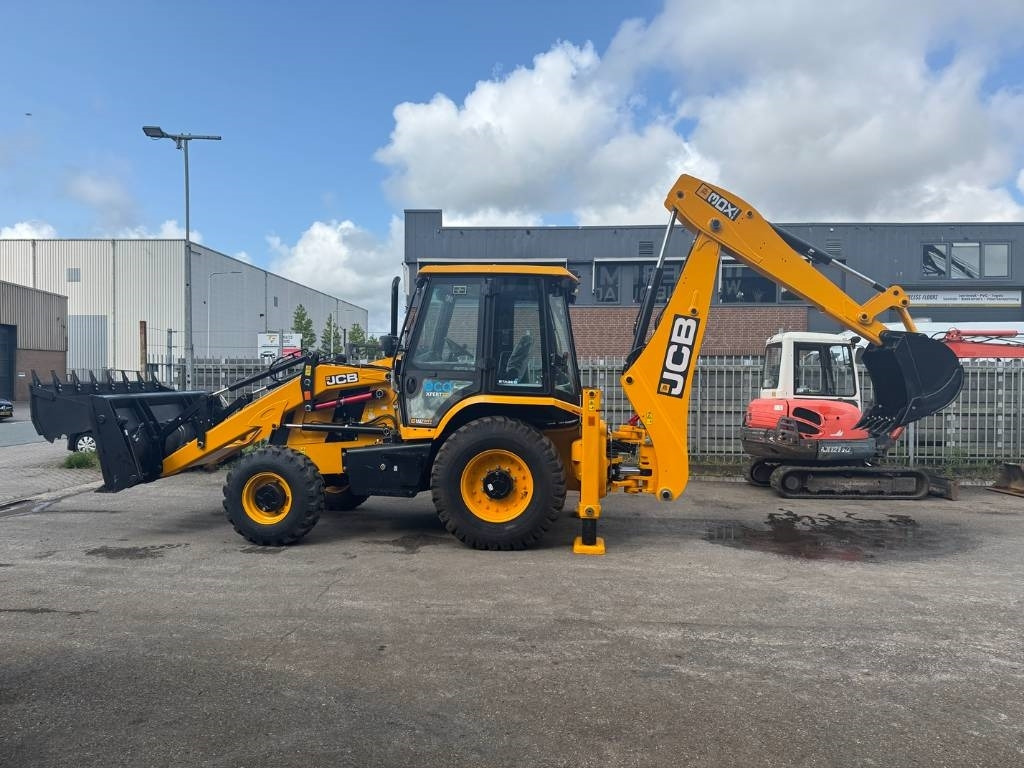 JCB 3 CX ECO 6 in 1 bucket ( UNUSED ) - Máy xúc trước múc sau: hình 1 JCB 3 CX ECO 6 in 1 bucket ( UNUSED ) - Máy xúc trước múc sau: hình 1