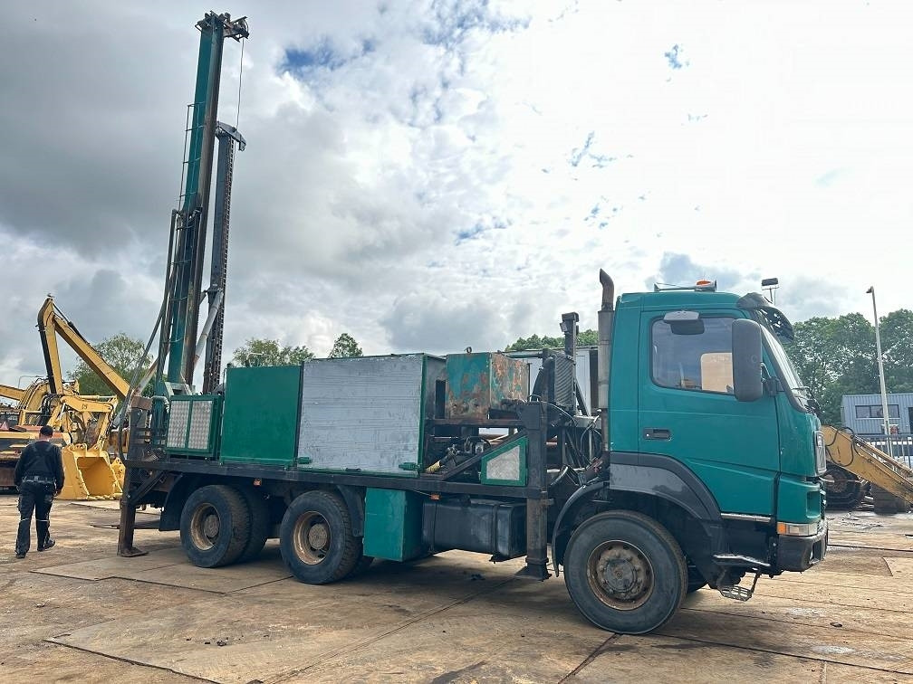 Volvo terberg fm1350 waterdrill 500m mudpump - Giàn khoan: hình 2 Volvo terberg fm1350 waterdrill 500m mudpump - Giàn khoan: hình 2