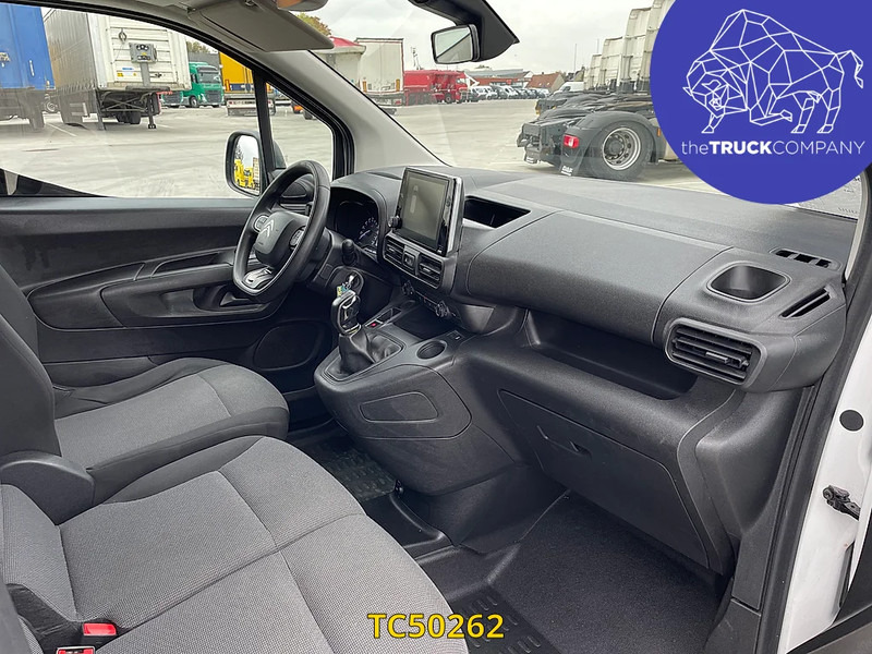 Cho thuê Citroën Berlingo Citroën Berlingo: hình 15 Cho thuê Citroën Berlingo Citroën Berlingo: hình 15