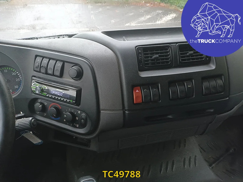 DAF LF 55 250 - Xe tải hộp: hình 4 DAF LF 55 250 - Xe tải hộp: hình 4