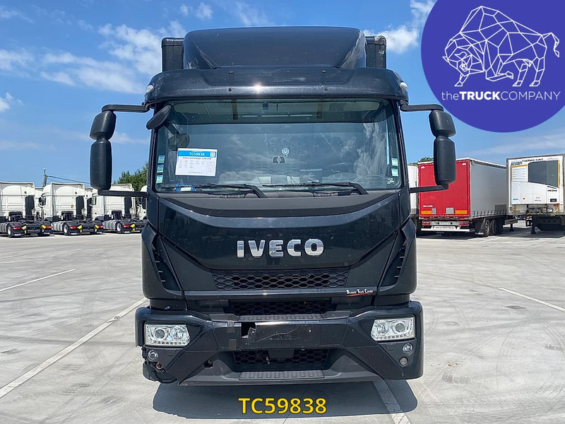 Iveco EuroCargo 120E250 - Xe tải hộp: hình 2 Iveco EuroCargo 120E250 - Xe tải hộp: hình 2
