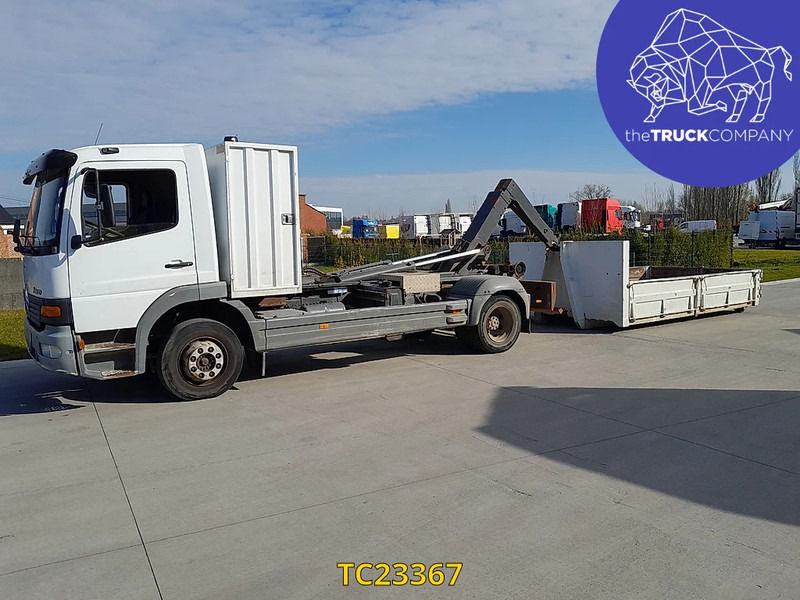 Mercedes-Benz Atego 1217 - Xe chở container/ Xe tải hoán đổi thân: hình 5 Mercedes-Benz Atego 1217 - Xe chở container/ Xe tải hoán đổi thân: hình 5