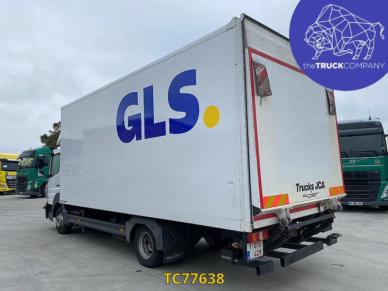 Mercedes-Benz Atego 818 - Xe tải hộp: hình 2 Mercedes-Benz Atego 818 - Xe tải hộp: hình 2
