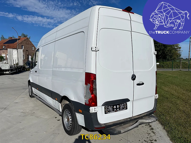 Mercedes-Benz E-Sprinter L2H2 41kWh - Xe van chở hàng, Xe van điện: hình 3 Mercedes-Benz E-Sprinter L2H2 41kWh - Xe van chở hàng, Xe van điện: hình 3