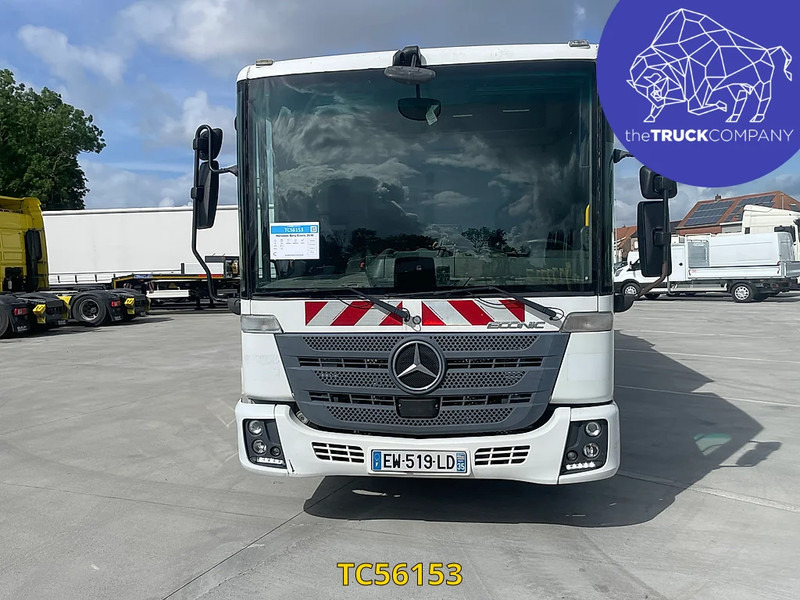 Mercedes-Benz Econic 2630 - Xe tải chở rác: hình 4 Mercedes-Benz Econic 2630 - Xe tải chở rác: hình 4