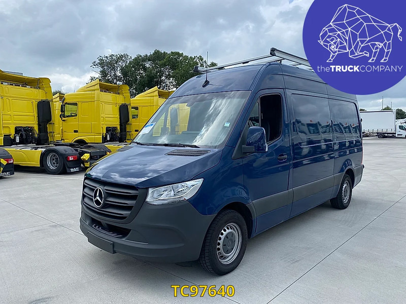 Mercedes-Benz Sprinter - Xe van chở hàng: hình 1 Mercedes-Benz Sprinter - Xe van chở hàng: hình 1