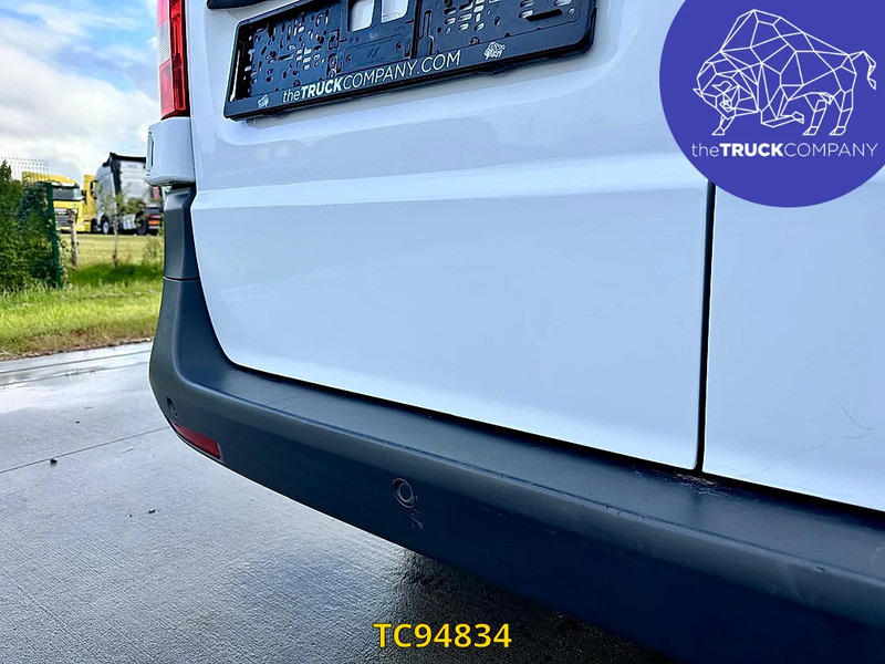Xe van nhỏ gọn Mercedes-Benz Vito 111 RANGE 150 KM: hình 11