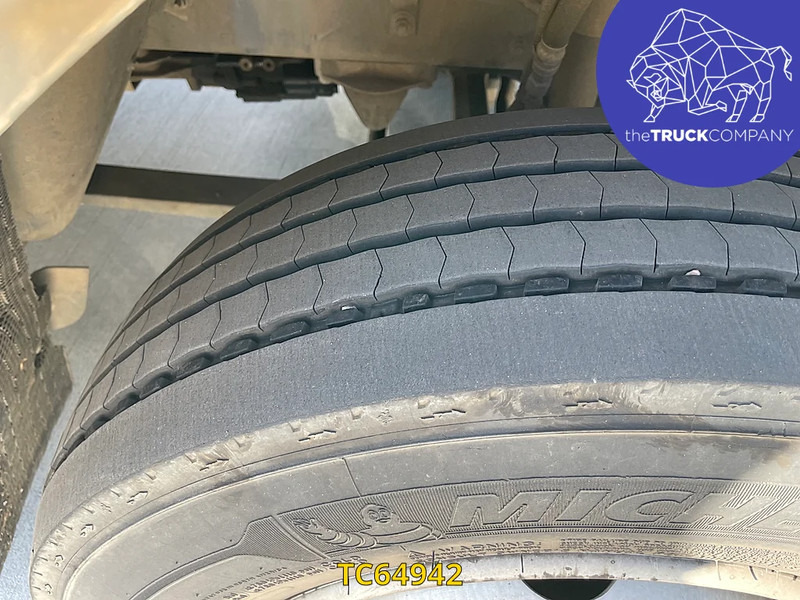 Renault D 210 - Xe tải hộp: hình 3 Renault D 210 - Xe tải hộp: hình 3
