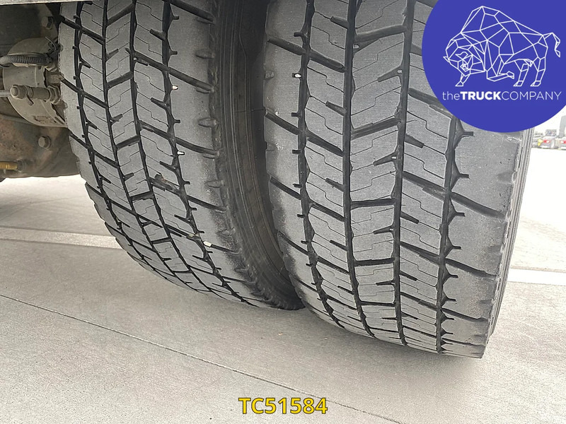Renault D 210 - Xe tải hộp: hình 4 Renault D 210 - Xe tải hộp: hình 4