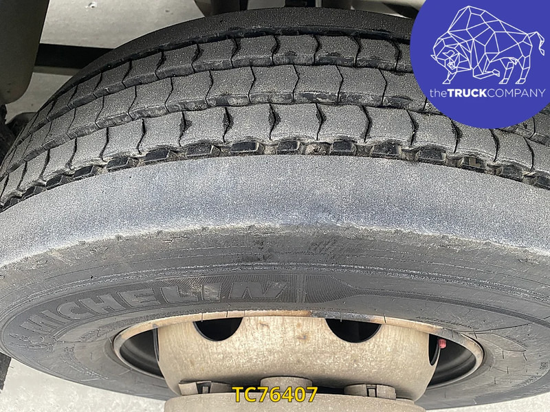 Renault D 210 - Xe tải đông lạnh: hình 2 Renault D 210 - Xe tải đông lạnh: hình 2