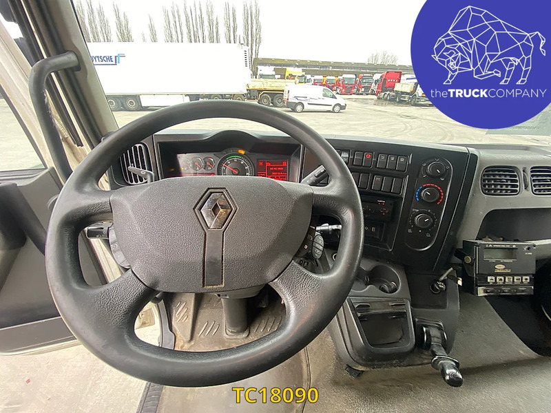 Renault D 240 - Xe tải đông lạnh: hình 3 Renault D 240 - Xe tải đông lạnh: hình 3