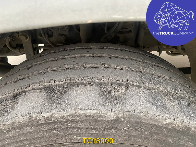 Cho thuê Renault D 240 Renault D 240: hình 18