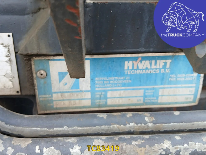 Renault Kerax 370 - Xe chở container/ Xe tải hoán đổi thân: hình 4 Renault Kerax 370 - Xe chở container/ Xe tải hoán đổi thân: hình 4