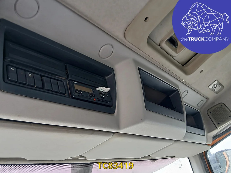 Renault Kerax 370 - Xe chở container/ Xe tải hoán đổi thân: hình 3 Renault Kerax 370 - Xe chở container/ Xe tải hoán đổi thân: hình 3