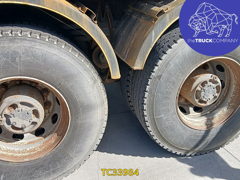 Renault Kerax 380 - Xe tải thùng lửng/ Phẳng: hình 4 Renault Kerax 380 - Xe tải thùng lửng/ Phẳng: hình 4