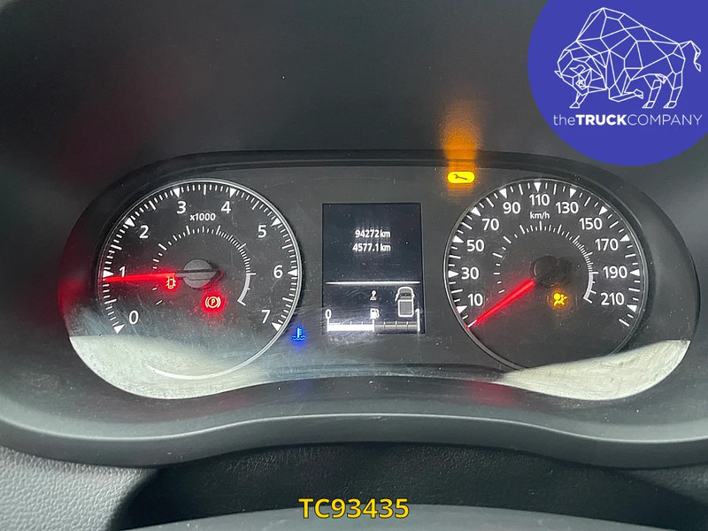 Renault Master - Xe van chở hàng: hình 2 Renault Master - Xe van chở hàng: hình 2