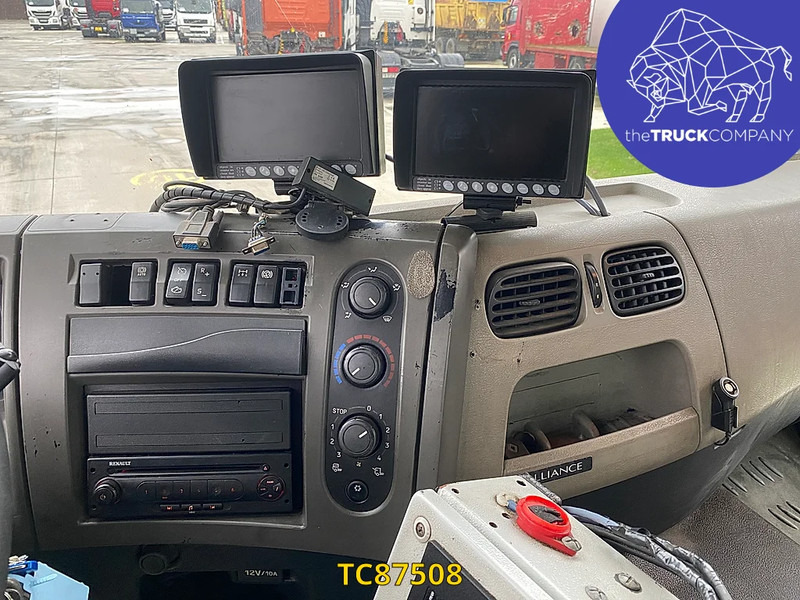 Renault Premium 320 - Xe tải chở rác: hình 3 Renault Premium 320 - Xe tải chở rác: hình 3