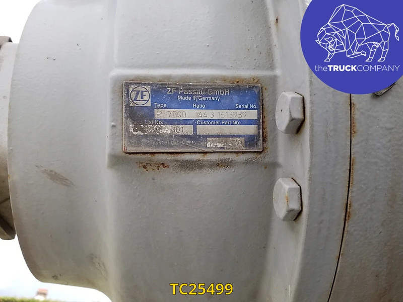 Renders - Sơ mi rơ moóc trộn bê tông: hình 2 Renders - Sơ mi rơ moóc trộn bê tông: hình 2