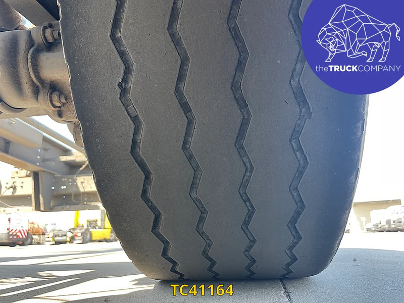 TURBOS HOET - Xe chở container/ Sơ mi rơ moóc hoán đổi thân: hình 5 TURBOS HOET - Xe chở container/ Sơ mi rơ moóc hoán đổi thân: hình 5