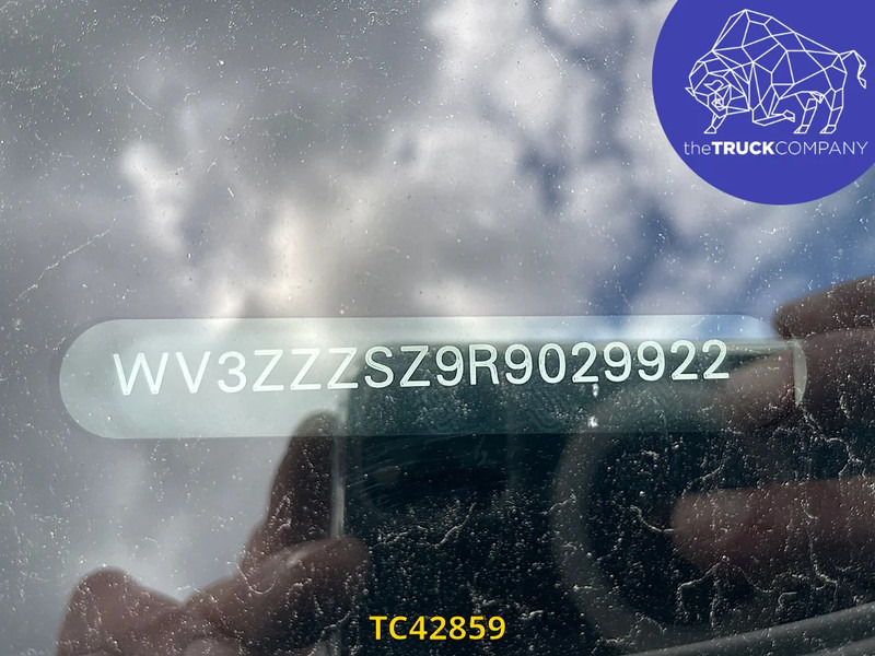 Volkswagen Crafter 2.0 TDI BOX + LIFT - Xe tải nhỏ thùng kín: hình 3 Volkswagen Crafter 2.0 TDI BOX + LIFT - Xe tải nhỏ thùng kín: hình 3