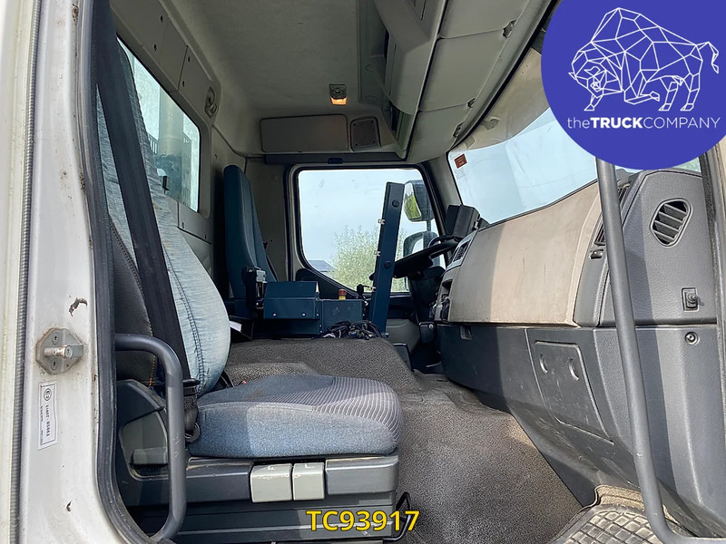 Volvo FE 320 - Xe tải chở rác: hình 3 Volvo FE 320 - Xe tải chở rác: hình 3