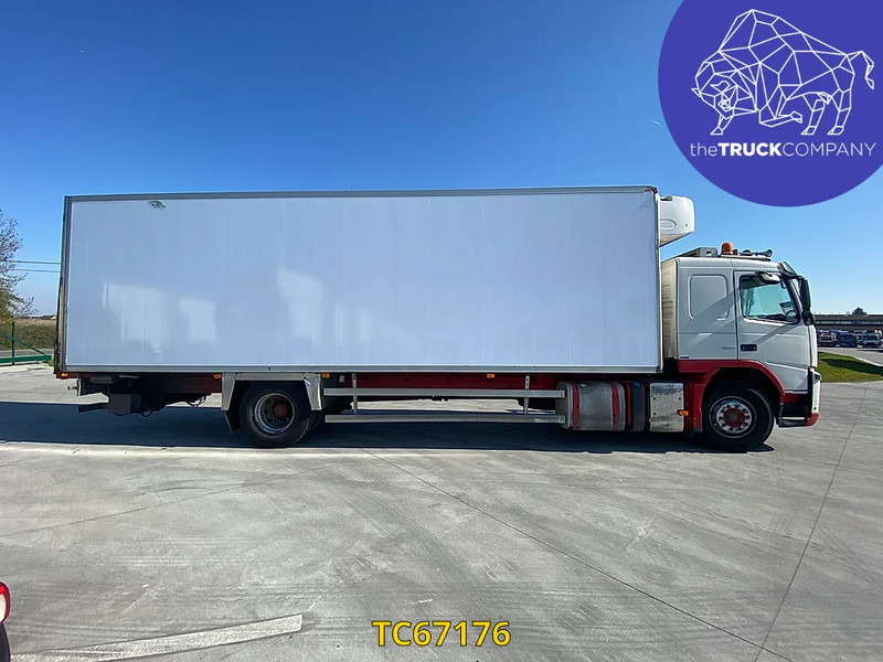 Volvo FM 330 - Xe tải đông lạnh: hình 2 Volvo FM 330 - Xe tải đông lạnh: hình 2