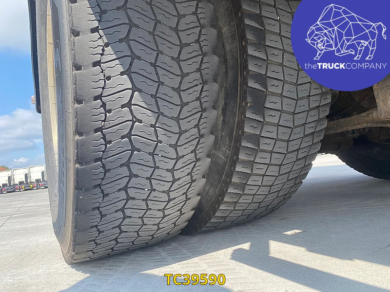 Volvo FM 410 - Xe tải chở gia súc: hình 4 Volvo FM 410 - Xe tải chở gia súc: hình 4