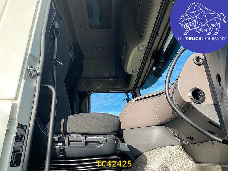 Xe đầu kéo DAF XF 480: hình 12