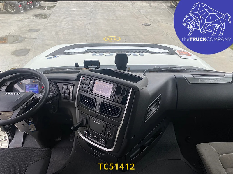 Iveco Stralis 440 S40 - Xe đầu kéo: hình 3 Iveco Stralis 440 S40 - Xe đầu kéo: hình 3