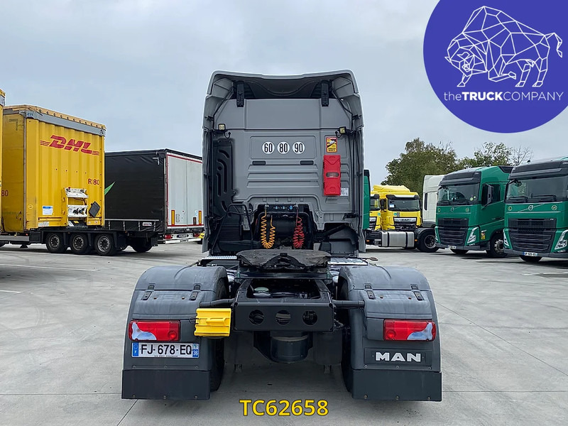 MAN TGX 460 - Xe đầu kéo: hình 4 MAN TGX 460 - Xe đầu kéo: hình 4