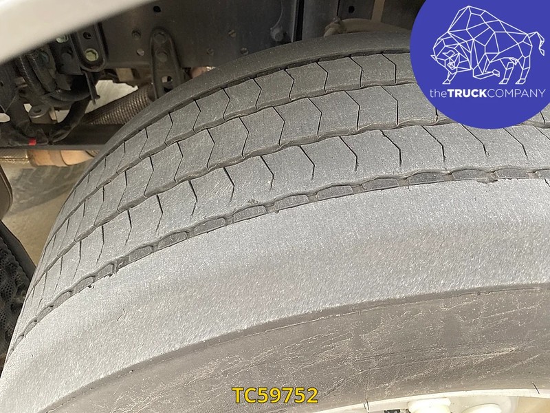 MAN TGX 470 - Xe đầu kéo: hình 3 MAN TGX 470 - Xe đầu kéo: hình 3