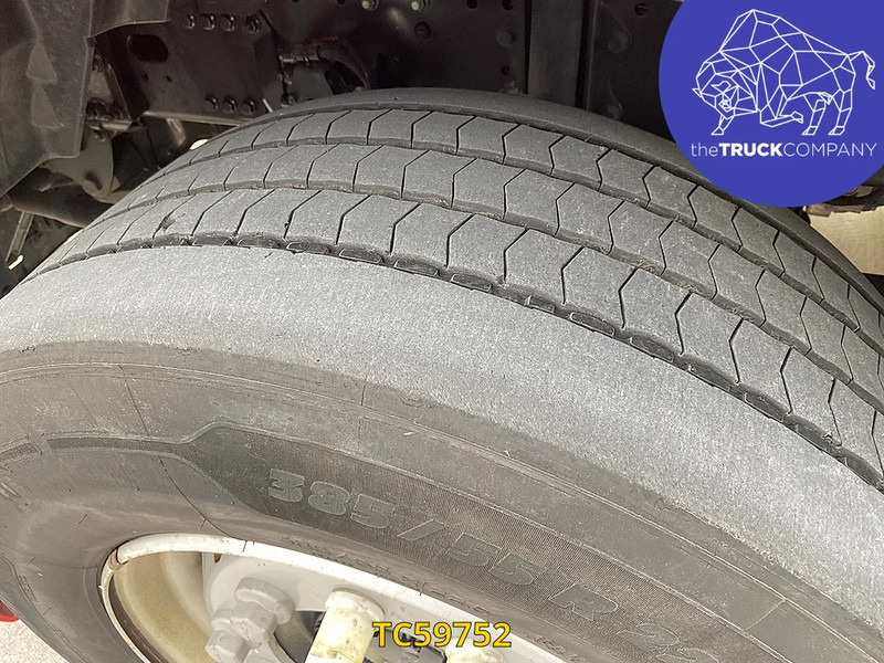 MAN TGX 470 - Xe đầu kéo: hình 4 MAN TGX 470 - Xe đầu kéo: hình 4