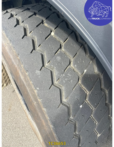 MAN TGX 510 - Xe đầu kéo: hình 4 MAN TGX 510 - Xe đầu kéo: hình 4