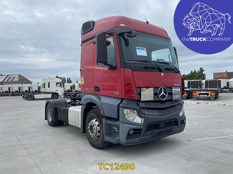 Mercedes-Benz Actros 1842 - Xe đầu kéo: hình 2 Mercedes-Benz Actros 1842 - Xe đầu kéo: hình 2