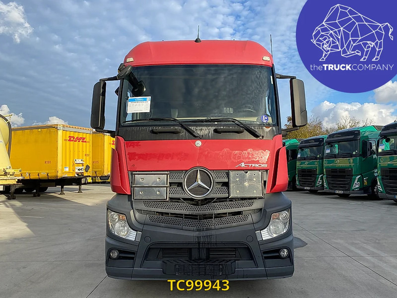 Mercedes-Benz Actros 1842 - Xe đầu kéo: hình 2 Mercedes-Benz Actros 1842 - Xe đầu kéo: hình 2