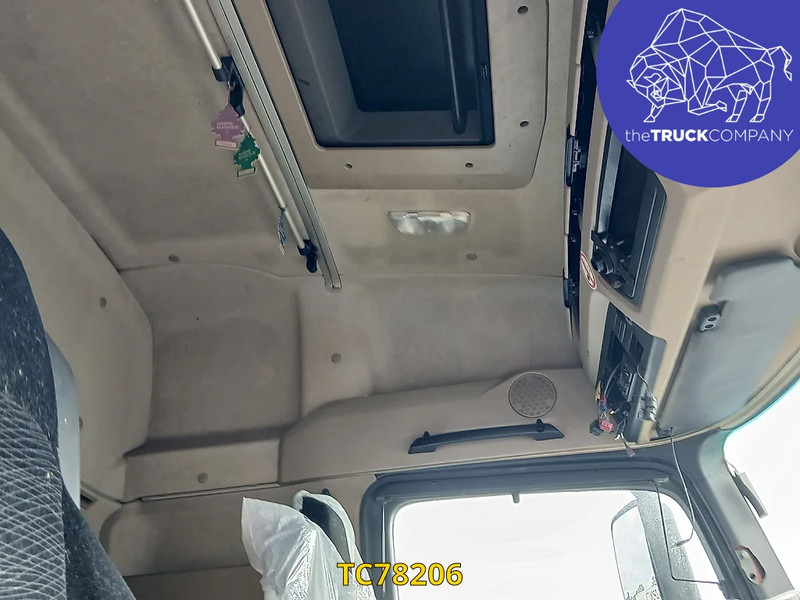 Xe đầu kéo Mercedes-Benz Actros 1842: hình 10