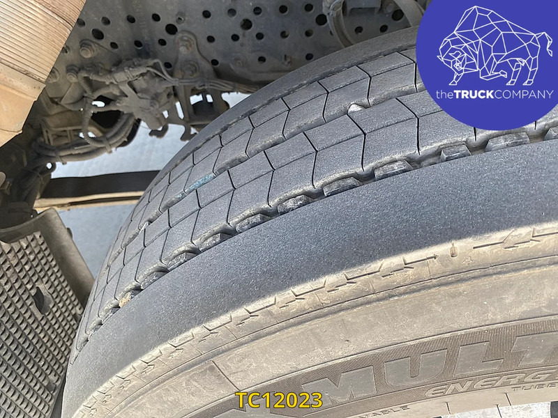 Mercedes-Benz Actros 1842 - Xe đầu kéo: hình 3 Mercedes-Benz Actros 1842 - Xe đầu kéo: hình 3