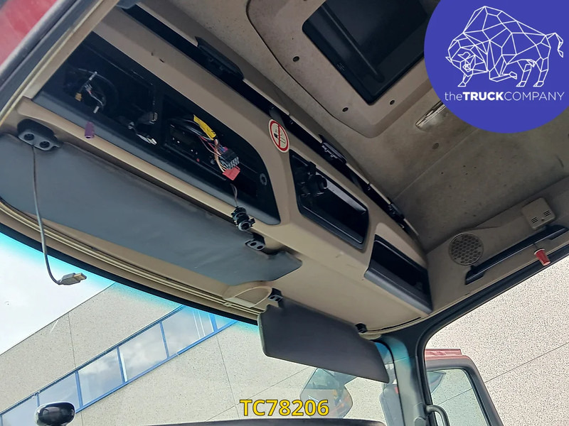 Xe đầu kéo Mercedes-Benz Actros 1842: hình 12