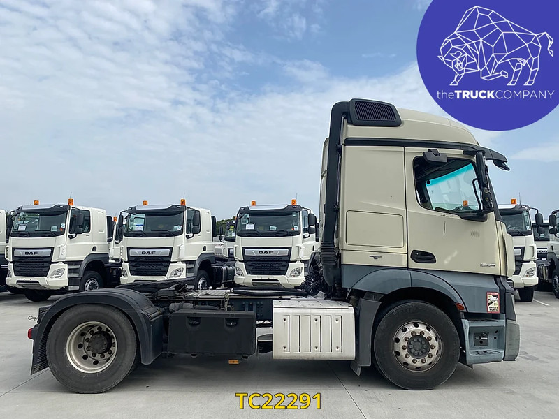 Mercedes-Benz Actros 1843 - Xe đầu kéo: hình 2 Mercedes-Benz Actros 1843 - Xe đầu kéo: hình 2