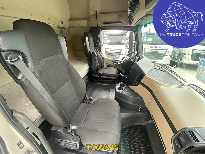 Mercedes-Benz Actros 1843 - Xe đầu kéo: hình 5 Mercedes-Benz Actros 1843 - Xe đầu kéo: hình 5