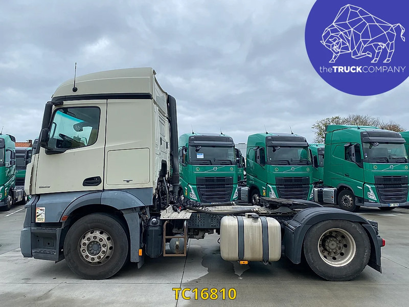 Mercedes-Benz Actros 1843 - Xe đầu kéo: hình 2 Mercedes-Benz Actros 1843 - Xe đầu kéo: hình 2