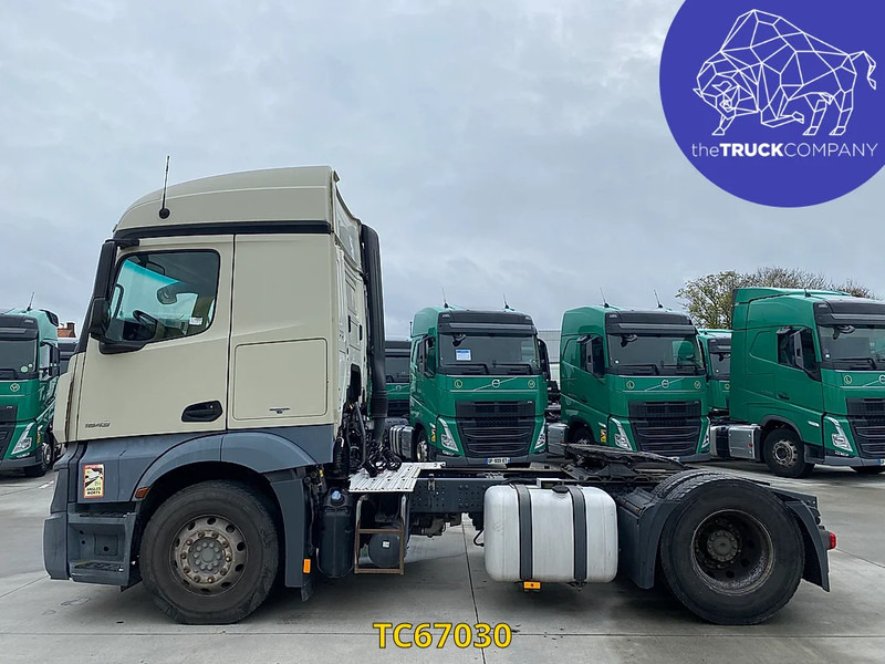 Mercedes-Benz Actros 1843 - Xe đầu kéo: hình 2 Mercedes-Benz Actros 1843 - Xe đầu kéo: hình 2