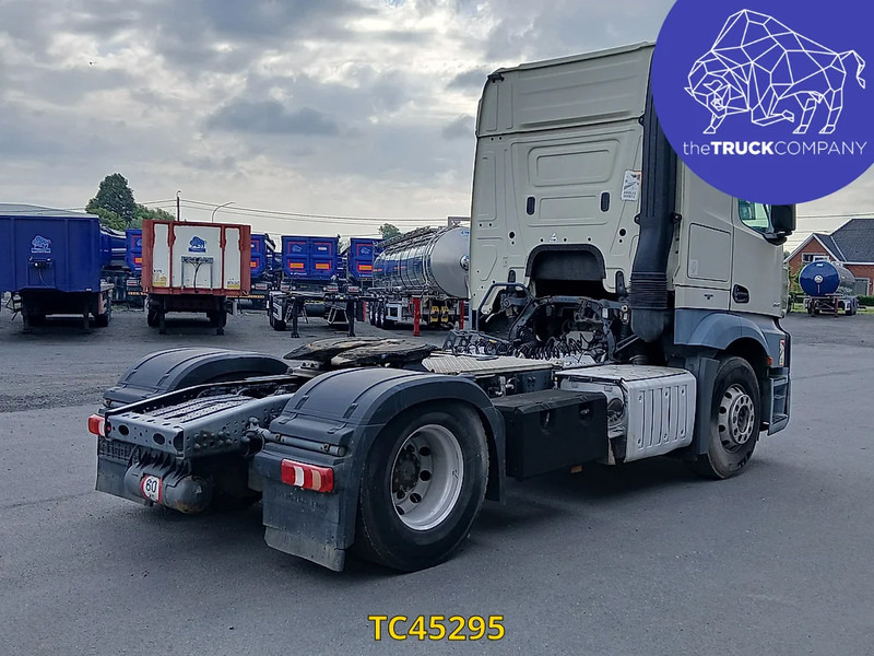 Mercedes-Benz Actros 1843 - Xe đầu kéo: hình 4 Mercedes-Benz Actros 1843 - Xe đầu kéo: hình 4