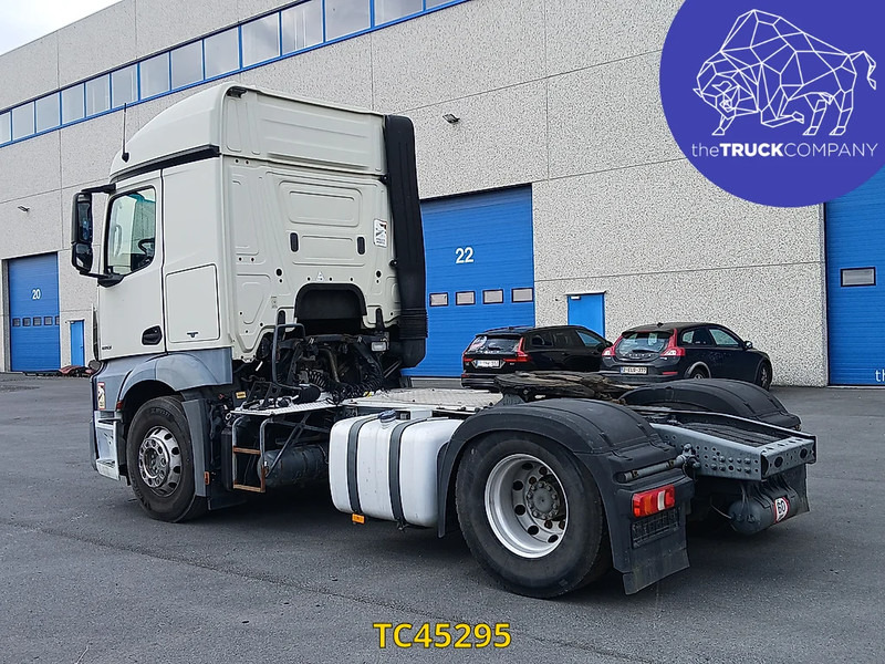 Mercedes-Benz Actros 1843 - Xe đầu kéo: hình 3 Mercedes-Benz Actros 1843 - Xe đầu kéo: hình 3