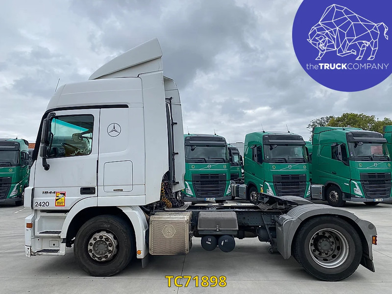 Mercedes-Benz Actros 1844 - Xe đầu kéo: hình 2 Mercedes-Benz Actros 1844 - Xe đầu kéo: hình 2